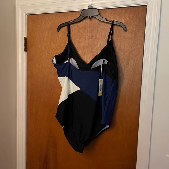 Summersault Marina Bathingsuit NWT sz 22 - Picture 2 of 6